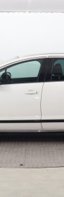Peugeot 3008 , 163 KM, Automat, Skóra, Navi, Klimatronic, Tempomat,-4