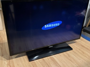 TV LED Samsung 39 cali FullHD, w dobrym stanie-1