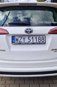 Toyota RAV 4 V-2