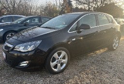 Opel Astra J COSMO AUTOMAT 1.6 Turbo benzyna 180KM Navi-Skóra-Xenon