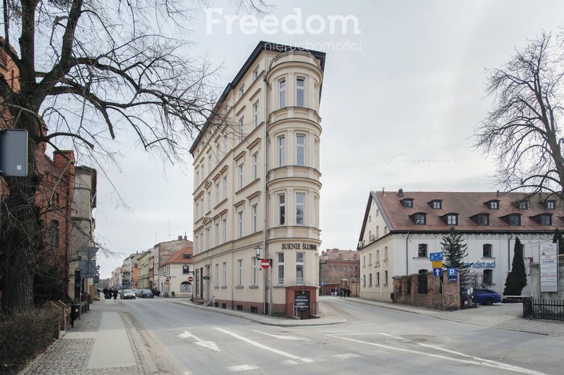 biuro na sprzedaż