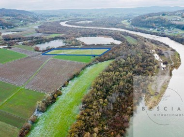 Działka wzdłuż koryta rzeki Dunajec.-1