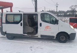 Renault Trafic 2.5 DIESEL 6 OSÓB HAK LIFT OKAZJA