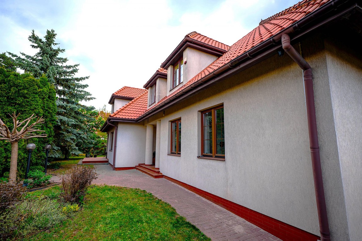 Dom 327 m² z widokiem na Zamek | lokalizacja i potencjał biznesowy