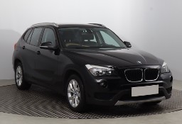 BMW X1 I (E84) , 184 KM, Navi, Klimatronic, Tempomat, Parktronic,