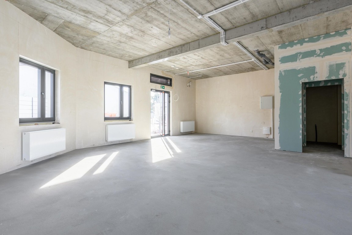 *Narożny Lokal - Dwa Miejsca - Niska Kaucja - Rent Free 3 m-ce* - Vista 5