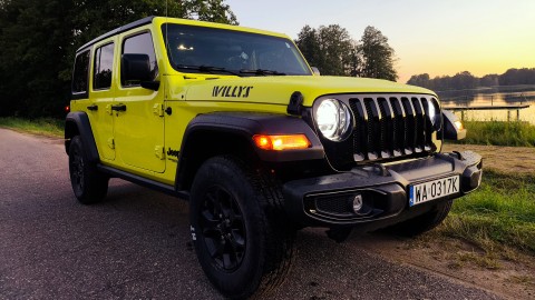 Jeep Wrangler JL Willys 2022, 3.6