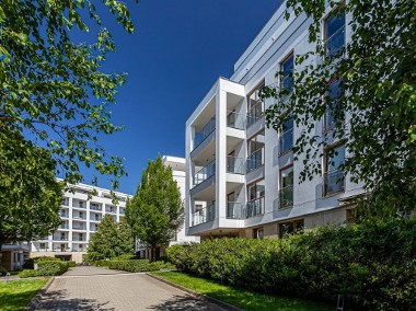 Apartamentowiec | taras 16m2 | wysoki standard-1
