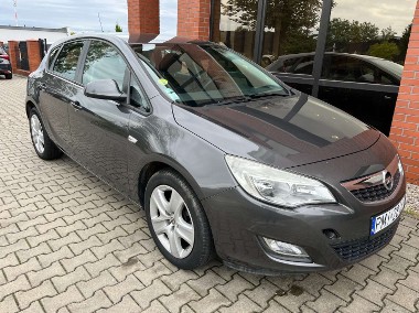 Opel Astra J-1