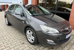 Opel Astra J