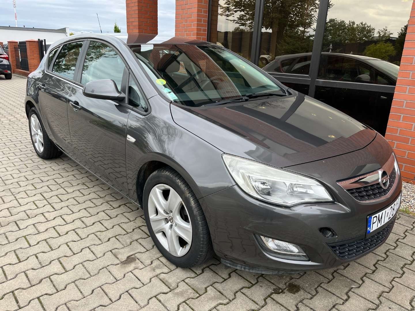 Opel Astra J