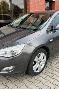 Opel Astra J-2