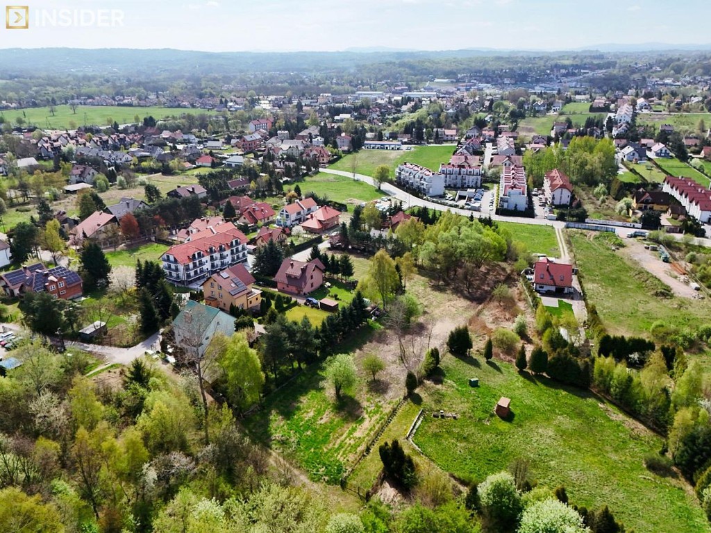 Mieszkanie dwupoziomowe, 4 pokoje, 2 łazienki + og - Więcej