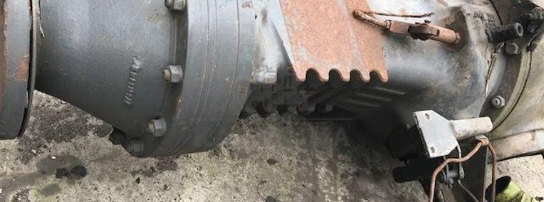 Massey Fergusson 760 860 Fermec 760 860 - Most Tylny-1