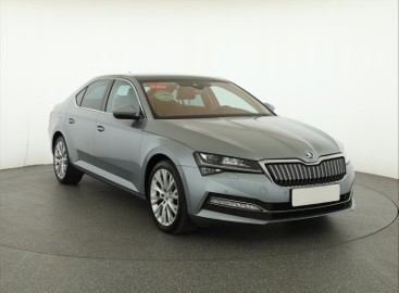 Skoda Superb III , Serwis ASO, Automat, Skóra, Navi, Klimatronic, Tempomat,