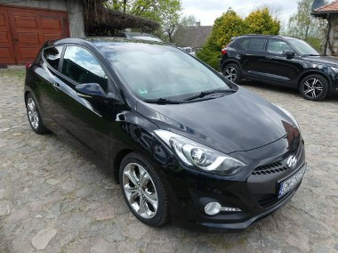 Hyundai i30 II 1,6 Crdi FIFA World Cup Edition R-Kamera Klimatronik Panorama dach-1