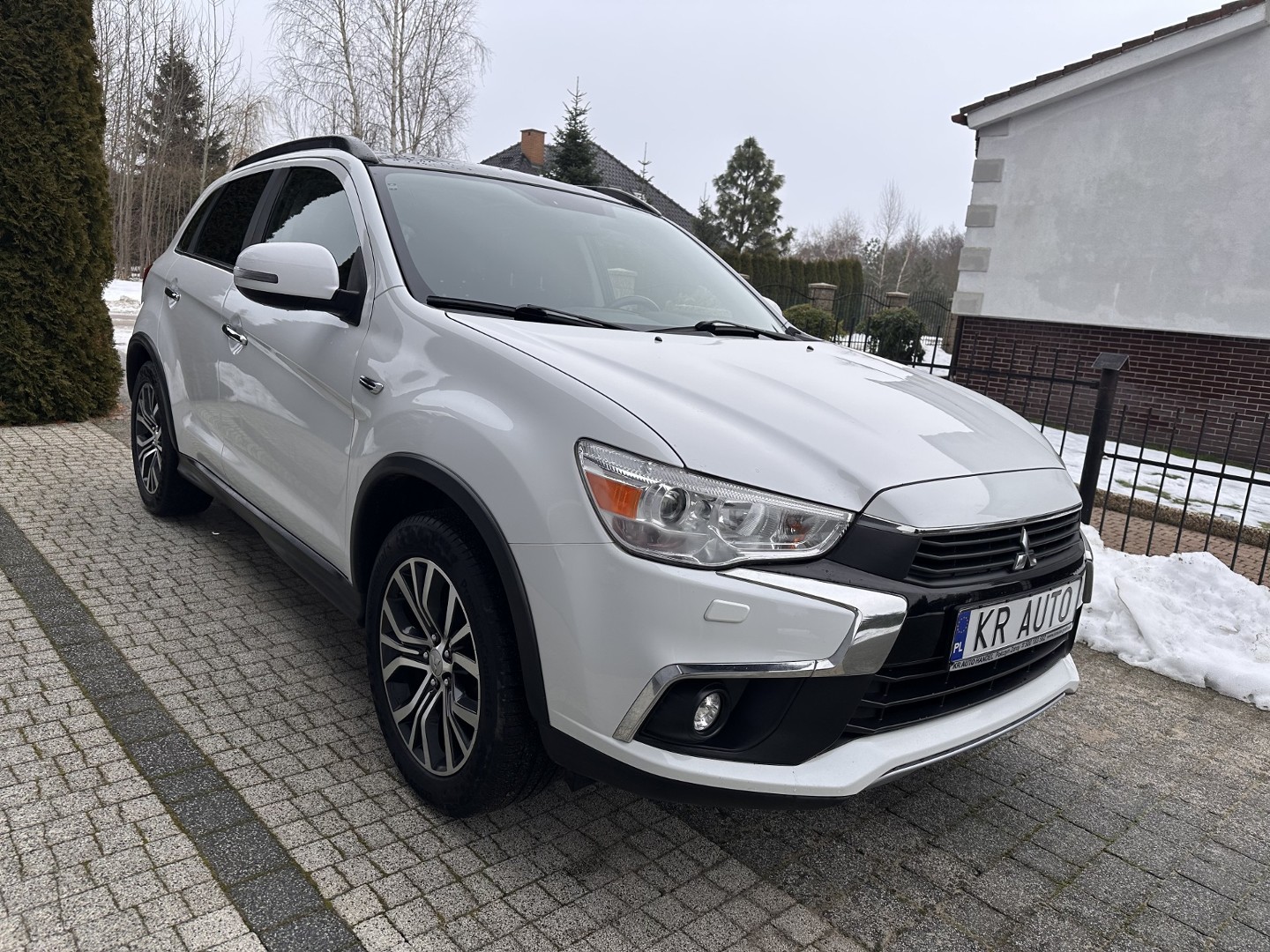 Mitsubishi ASX 1.6 Benzyna 117KM Navi Xenon Panorama Alu Tempomat Klimatronik