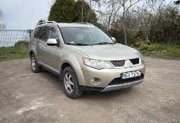 Mitsubishi Outlander II w tak dobrym stanie, że od nowości w rodzinie