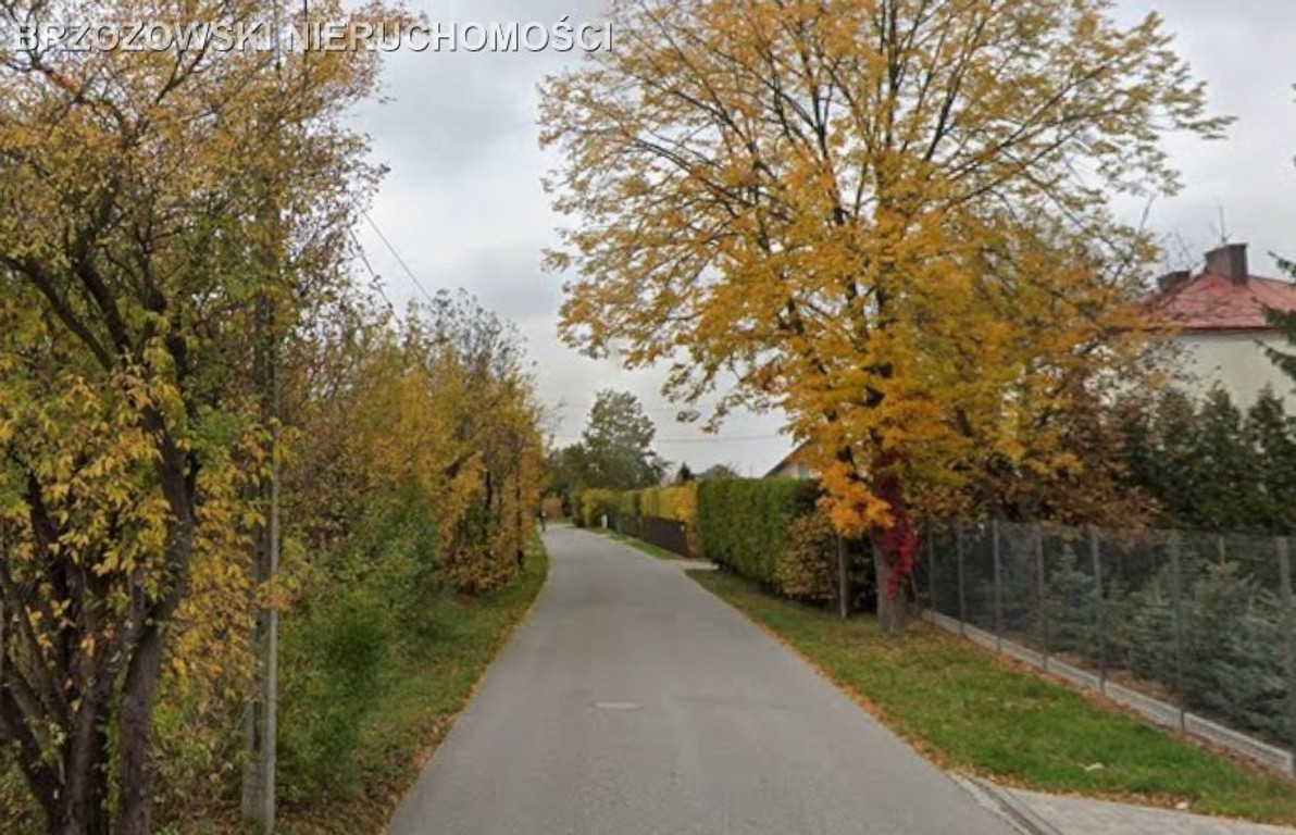 Ursynów, 3030 m², WZ mieszkaniowa, 12 lokali - Więcej