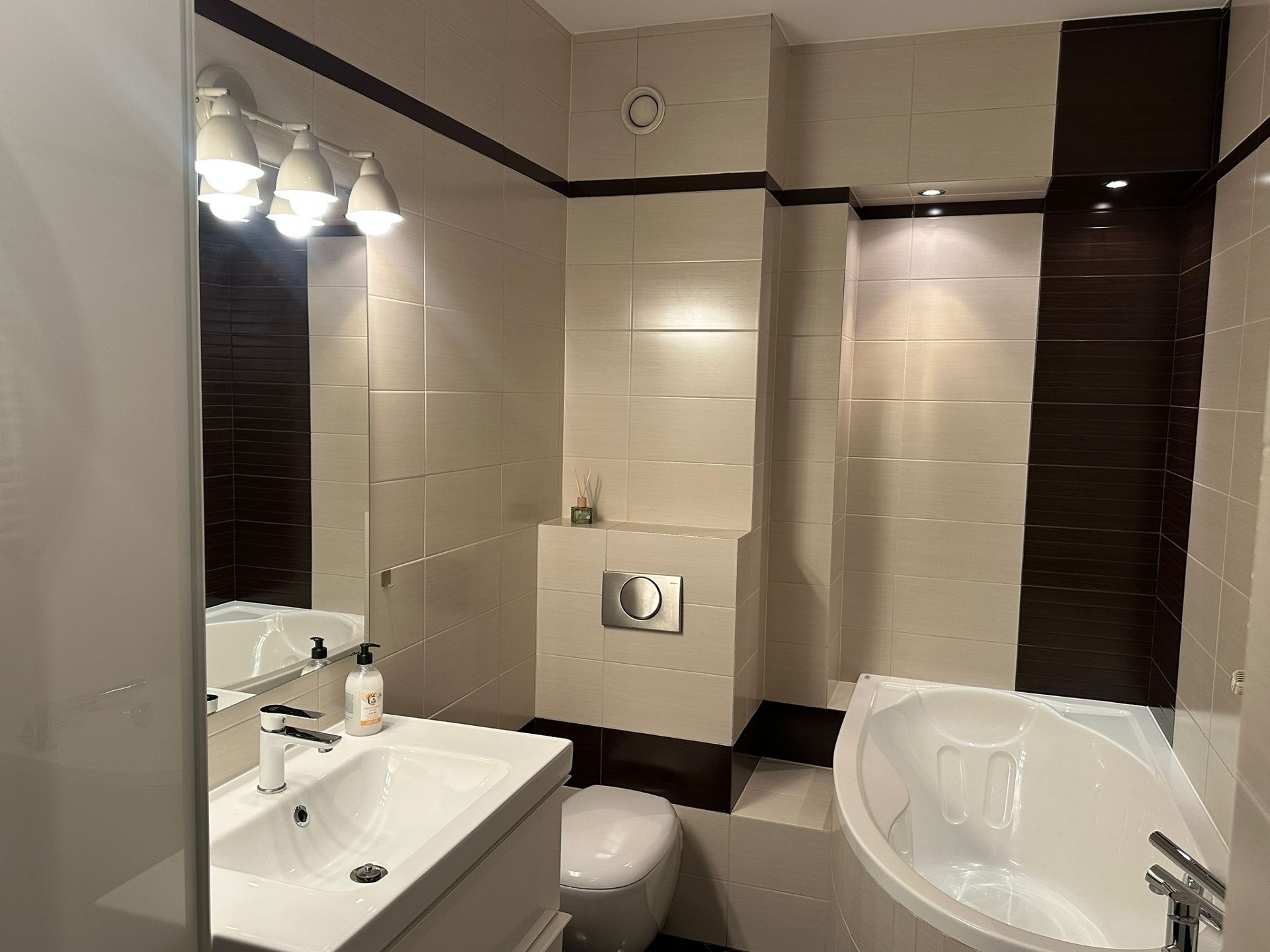 Wynajmę na Mokotowie 2 pokoje 53 m² - Więcej