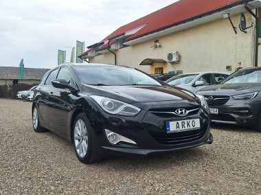Hyundai i40 Premium, ksenon, navi, skóra-1