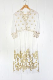 Nowa biała sukienka indyjska S 36 złoty biały wzór boho hippie bawełna -  