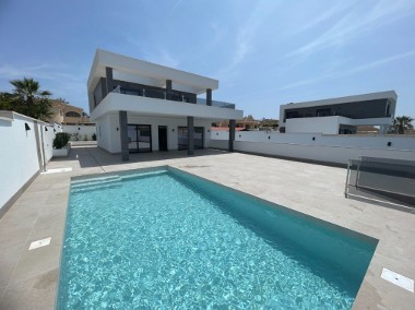 Dom na sprzedaż, 146 m², 4 pokoje Alicante-1