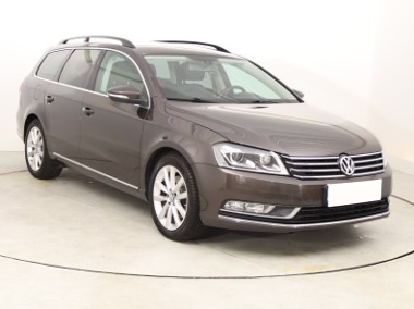 Volkswagen Passat B7 , Salon Polska, Serwis ASO, Xenon, Bi-Xenon, Klimatronic,-1