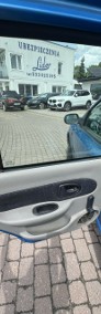 Renault Clio II-4
