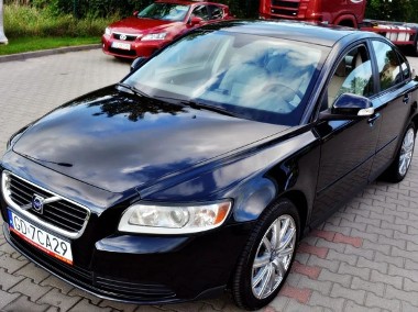 Volvo S40 II-1