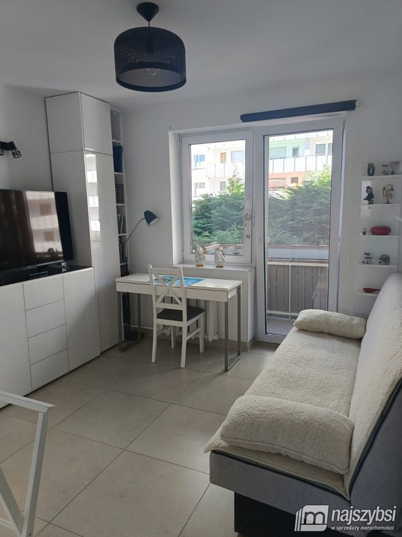 KOŁOBRZEG- 3 POKOJOWE MIESZKANIE W CENTRUM MIASTA - Widok 5