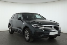 Volkswagen Touareg III , Serwis ASO, 231 KM, Automat, Navi, Klimatronic, Tempomat,