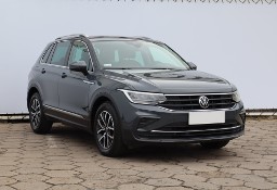 Volkswagen Tiguan , Salon Polska, 1. Właściciel, Serwis ASO, DSG, Klimatronic,