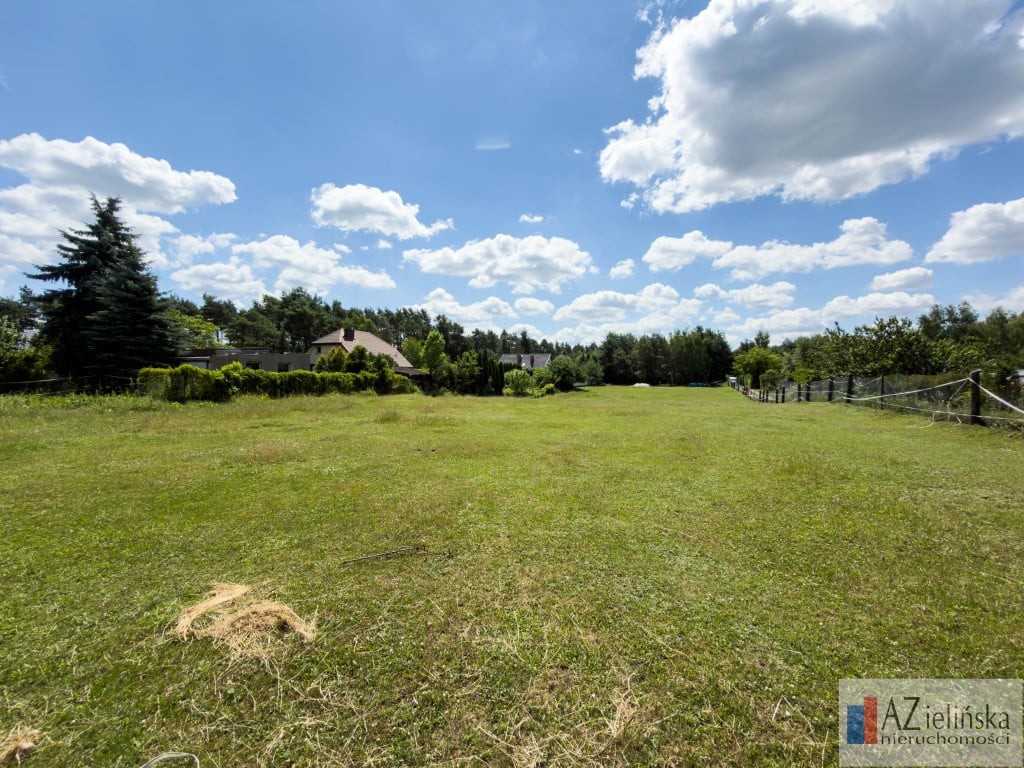 Działka Puszczykowo Górne 3 708 m² przy WPN, uzbrojenie w drodze, front 38m - Więcej
