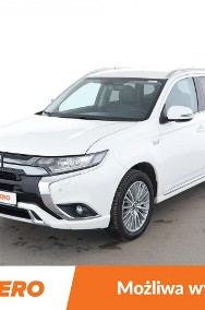 Mitsubishi Outlander III PHEV automat 4x4 kamera alcantara navi hak tempomat-2