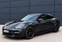 Porsche Panamera 4S
