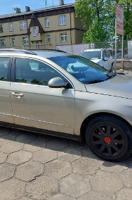 Volkswagen Passat B6 1,9 TDI 105 KM Grzane fotele Klimatronic Zarejestrowany-2