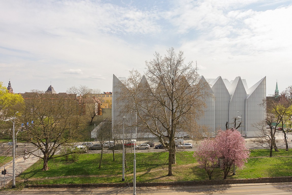 Blisko Wałów Chrobrego, Filharmonii, Parku