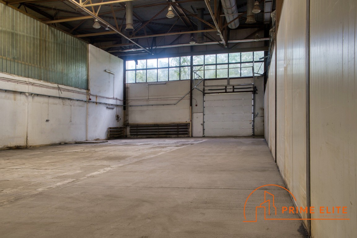 0% Magazyn 320 m² Warszawa Bielany – pohled 2
