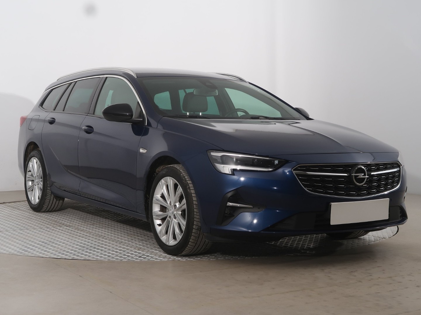 Opel Insignia , Serwis ASO, 174 KM, Automat, VAT 23%, Skóra, Navi,