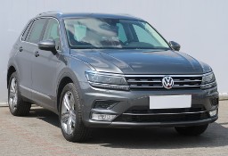 Volkswagen Tiguan , Salon Polska, 240 KM, DSG, Skóra, Navi, Klimatronic,