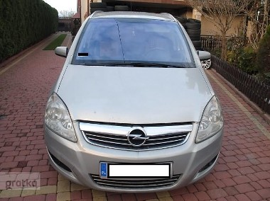 Opel Zafira B 1.9 CDTI-1