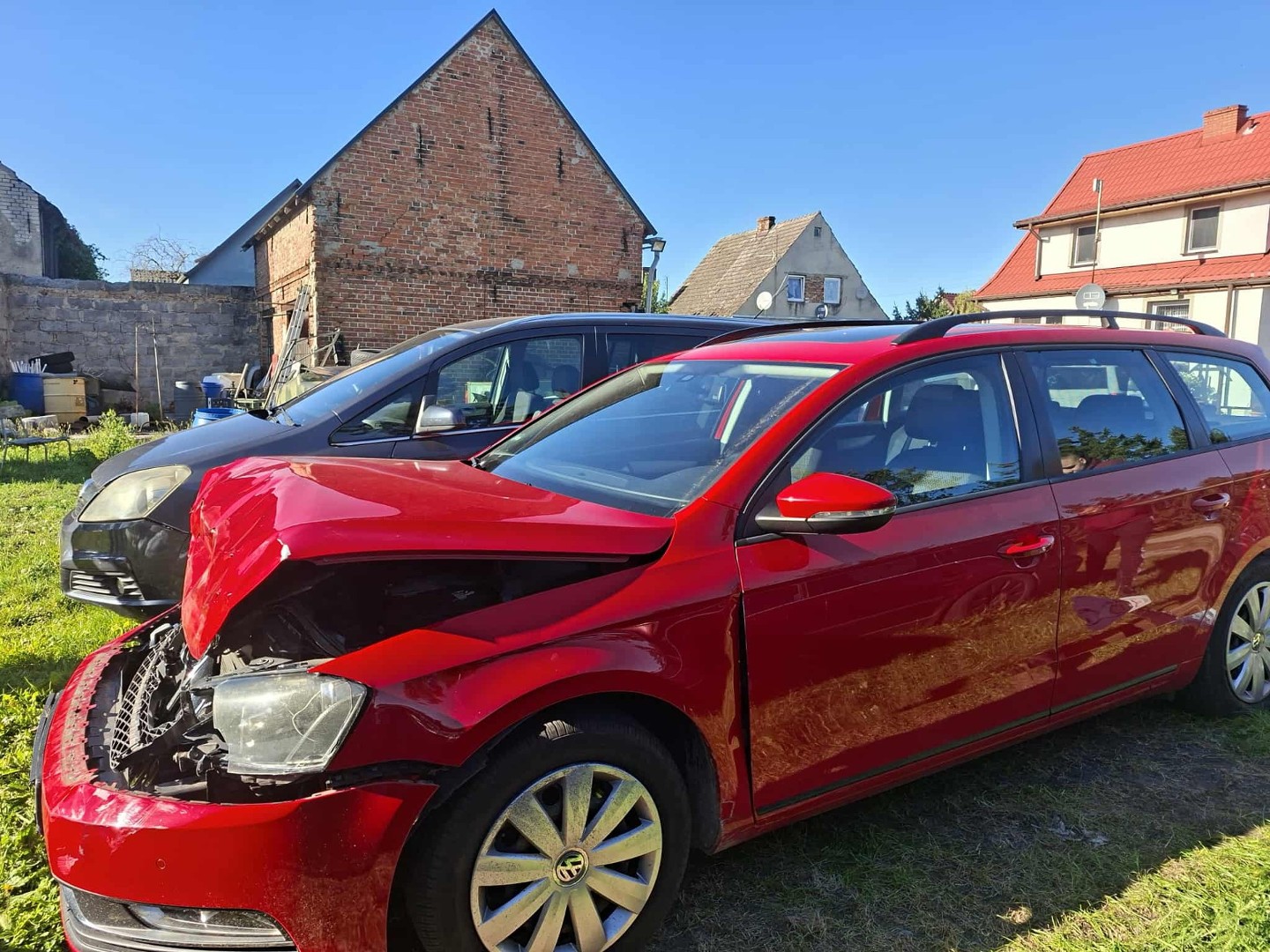 Volkswagen Passat B7 powypadkowy