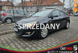 Opel Astra J Po Lifcie / Nowy rozrząd / Podgrzewane fotele / Klima / Tempomat