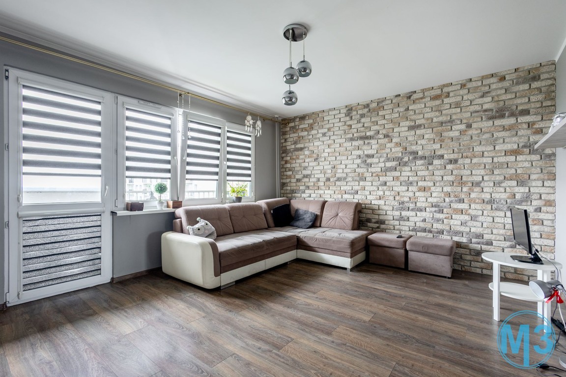 Widok z 9. piętra! 70 m², 4 pokoje w sercu Stalowej Woli