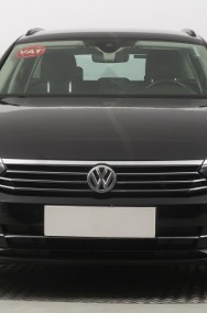 Volkswagen Passat B8 , Salon Polska, 1. Właściciel, VAT 23%, Navi, Klimatronic,-2