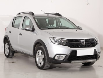 Dacia Sandero II , Navi, Klima, Tempomat, Parktronic