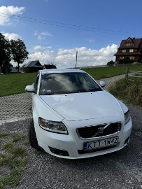 Rok produkcji 2010, serwisowany