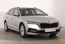 Skoda Octavia IV , Salon Polska, Serwis ASO, Automat, VAT 23%, Klimatronic,