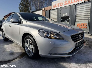 Volvo V40 II-1